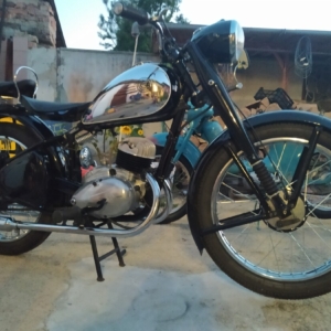 ČZ 150 C z roku 1951 - Skládání motoru 126 ČZ 150 C z roku 1951 - Skládání motoru 126