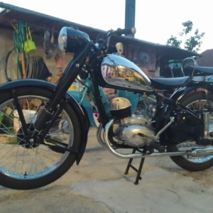 ČZ 150 C z roku 1951 - Skládání motoru 128 ČZ 150 C z roku 1951 - Skládání motoru 128