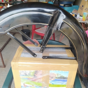 ČZ 125 typ 453 z roku 1961 - Přeleštění laku 160 ČZ 125 typ 453 z roku 1961 - Přeleštění laku 160