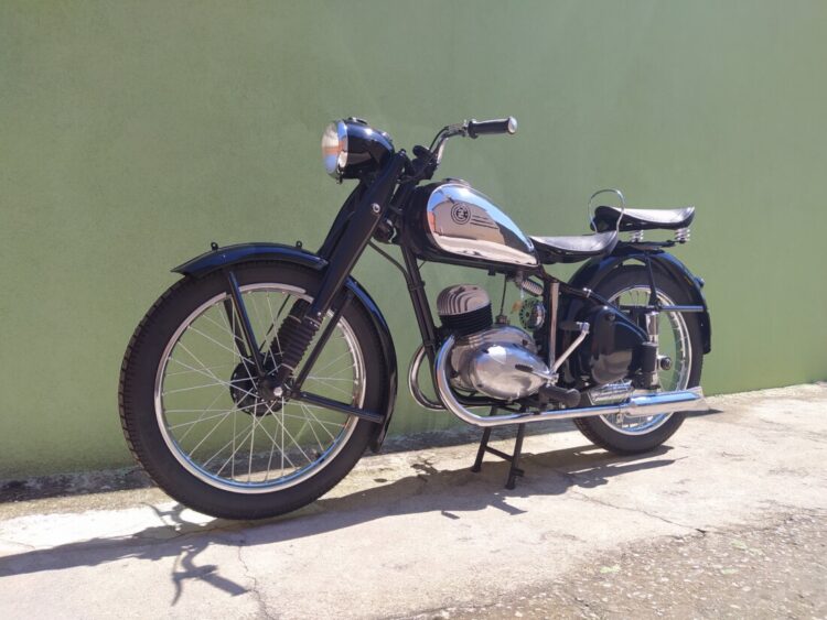 ČZ 150 C z roku 1951 – Příprava na veteránskou testaci 2