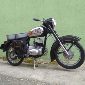 ČZ 125 typ 453 z roku 1961 - Po renovaci 331 ČZ 125 typ 453 z roku 1961 - Po renovaci 331