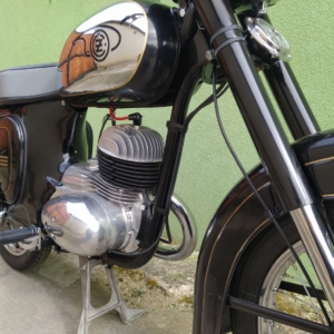 ČZ 125 typ 453 z roku 1961 - Po renovaci 335 ČZ 125 typ 453 z roku 1961 - Po renovaci 335