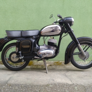 ČZ 125 typ 453 z roku 1961 - Po renovaci 327 ČZ 125 typ 453 z roku 1961 - Po renovaci 327