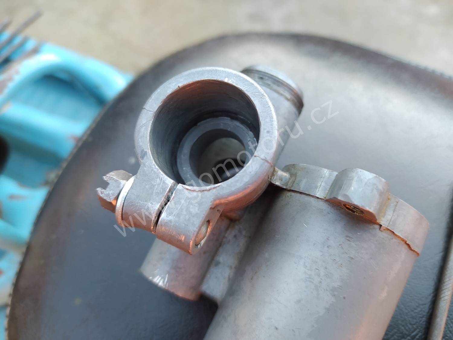 Jawa 50 typ 555 z roku 1959 - Čištění karburátoru 2 Jawa 50 typ 555 z roku 1959 - Čištění karburátoru 2