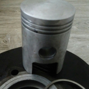 ČZ 125 typ 453 z roku 1961 - Válec a klika po repasi 39 ČZ 125 typ 453 z roku 1961 - Válec a klika po repasi 34