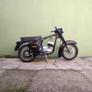 Skládání motorky – ČZ 125 typ 453 z roku 1961 [17]