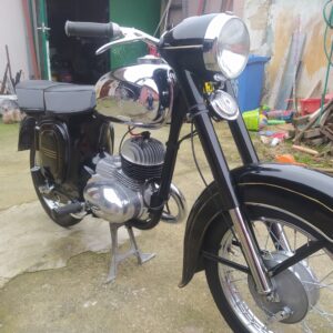 ČZ 125 typ 453 z roku 1961 – Nové sedlo [8]