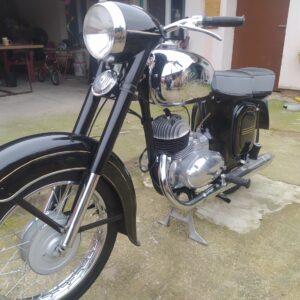 ČZ 125 typ 453 z roku 1961 – Nové sedlo [9]