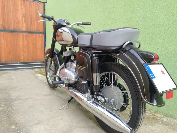 ČZ 125 typ 453 z roku 1961 – Po renovaci [17]