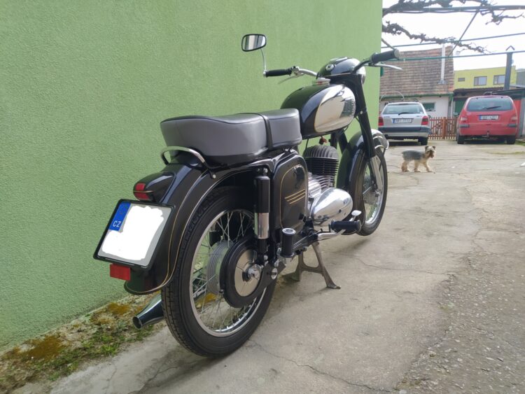 ČZ 125 typ 453 z roku 1961 – Po renovaci [18]