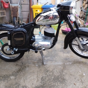 ČZ 125 typ 453 z roku 1961 - Přeladění karburátoru 3 ČZ 125 typ 453 z roku 1961 - Přeladění karburátoru 3