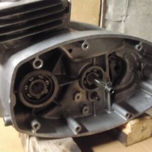 ČZ 175 typ 477 z roku 1970 - Příprava bloků motoru 327 ČZ 175 typ 477 z roku 1970 - Příprava bloků motoru 327