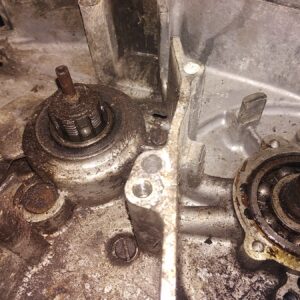 ČZ 175 typ 477 z roku 1970 - Rozebírání motoru 206 ČZ 175 typ 477 z roku 1970 - Rozebírání motoru 206