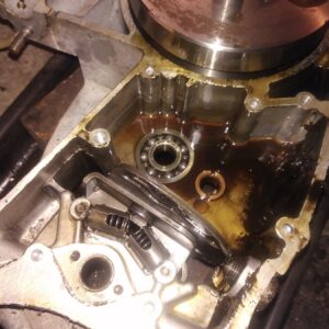 ČZ 175 typ 477 z roku 1970 - Rozebírání motoru - pokračování 231 ČZ 175 typ 477 z roku 1970 - Rozebírání motoru - pokračování 231