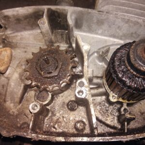 ČZ 175 typ 477 z roku 1970 - Rozebírání motoru 196 ČZ 175 typ 477 z roku 1970 - Rozebírání motoru 196