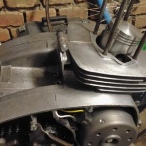 ČZ 175 typ 477 z roku 1970 - Skládání motoru - pokračování 358 ČZ 175 typ 477 z roku 1970 - Skládání motoru - pokračování 358