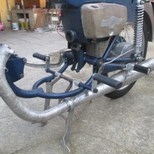 ČZ 175 typ 477 z roku 1970 - Skládání rámu 296 ČZ 175 typ 477 z roku 1970 - Skládání rámu 296