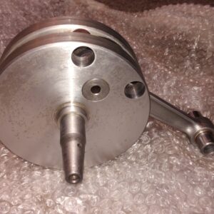 ČZ 175 typ 477 z roku 1970 - Válec a kliková hřídel po opravě 329 ČZ 175 typ 477 z roku 1970 - Válec a kliková hřídel po opravě 329