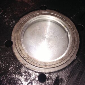 ČZ 175 typ 477 z roku 1970 - Válec a kliková hřídel po opravě 336 ČZ 175 typ 477 z roku 1970 - Válec a kliková hřídel po opravě 336