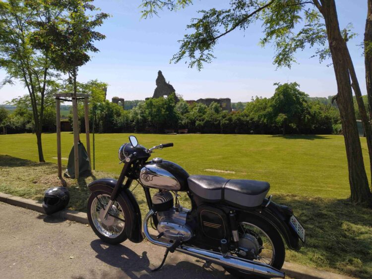 ČZ 125 typ 453 z roku 1961 – Projížďka 5 [1]