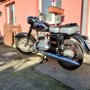 ČZ 125 typ 453 z roku 1961 - Deník 2024 215 ČZ 125 typ 453 z roku 1961 - Deník 2024 215