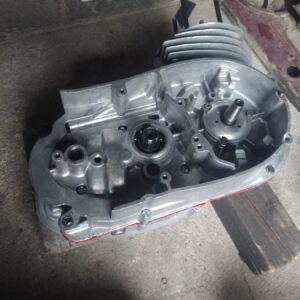 ČZ 175 typ 470 z roku 1968 - Skládání motoru 14 ČZ 175 typ 470 z roku 1968 - Skládání motoru 8