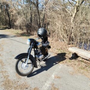 ČZ 125 typ 453 z roku 1961 - Hráz Jevišovice 69 ČZ 125 typ 453 z roku 1961 - Hráz Jevišovice 69