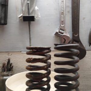 ČZ 125 typ 453 z roku 1961 - Oprava zadních tlumičů 62 ČZ 125 typ 453 z roku 1961 - Oprava zadních tlumičů 62