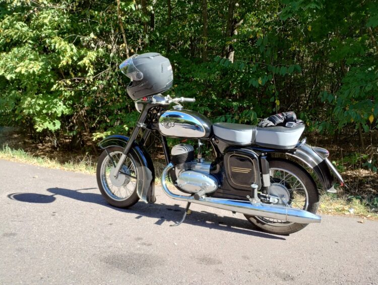 ČZ 125 typ 453 z roku 1961 – Projížďka 12 [3]