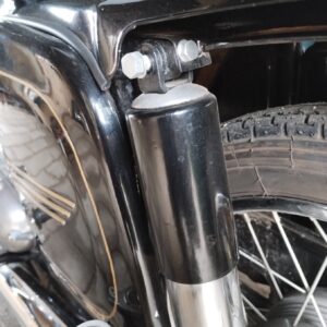 ČZ 125 typ 453 z roku 1961 – Oprava zadních tlumičů 2