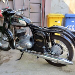 ČZ 125 typ 453 z roku 1961 – Koupel a malý okruh 1