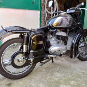 ČZ 125 typ 453 z roku 1961 – Koupel a malý okruh 2
