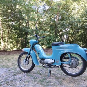 Jawa 50 typ 555 z roku 1959 - Obhlídka po okolí 2 Jawa 50 typ 555 z roku 1959 - Obhlídka po okolí 2