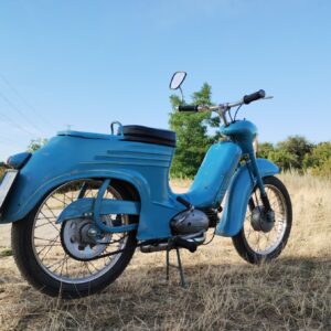 Jawa 50 typ 555 z roku 1959 - Obhlídka po okolí 15 Jawa 50 typ 555 z roku 1959 - Obhlídka po okolí 15