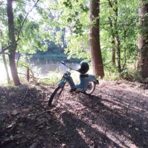 Jawa 50 typ 555 z roku 1959 - Obhlídka po okolí 22 Jawa 50 typ 555 z roku 1959 - Obhlídka po okolí 22