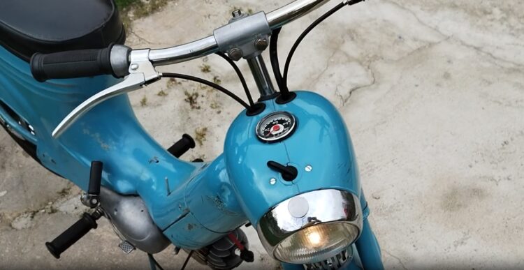 Jawa 50 typ 555 z roku 1959 – První start v roce 2024 [2]