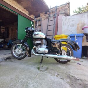 ČZ 125 typ 453 z roku 1961 - Údržba a kontrola 187 ČZ 125 typ 453 z roku 1961 - Údržba a kontrola 187