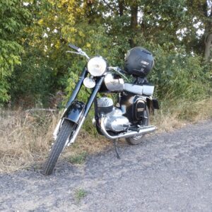ČZ 125 typ 453 z roku 1961 – Zámek Boskovštejn 5