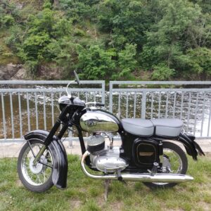 ČZ 125 typ 453 z roku 1961 - Okolo komína 70 ČZ 125 typ 453 z roku 1961 - Okolo komína 70