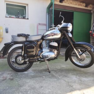 ČZ 125 typ 453 z roku 1961 - Dub u Daníže, Slup 61 ČZ 125 typ 453 z roku 1961 - Dub u Daníže, Slup 61