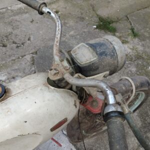 Jawa 90 typ 31 Roadster z roku 1969 - Původní stav 8 Jawa 90 typ 31 Roadster z roku 1969 - Původní stav 8