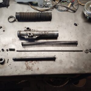 Jawa 90 typ 31 Roadster z roku 1969 - Přední vidlice 13 Jawa 90 typ 31 Roadster z roku 1969 - Přední vidlice 13