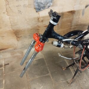 Jawa 90 typ 31 Roadster z roku 1969 - Doraz řízení 5