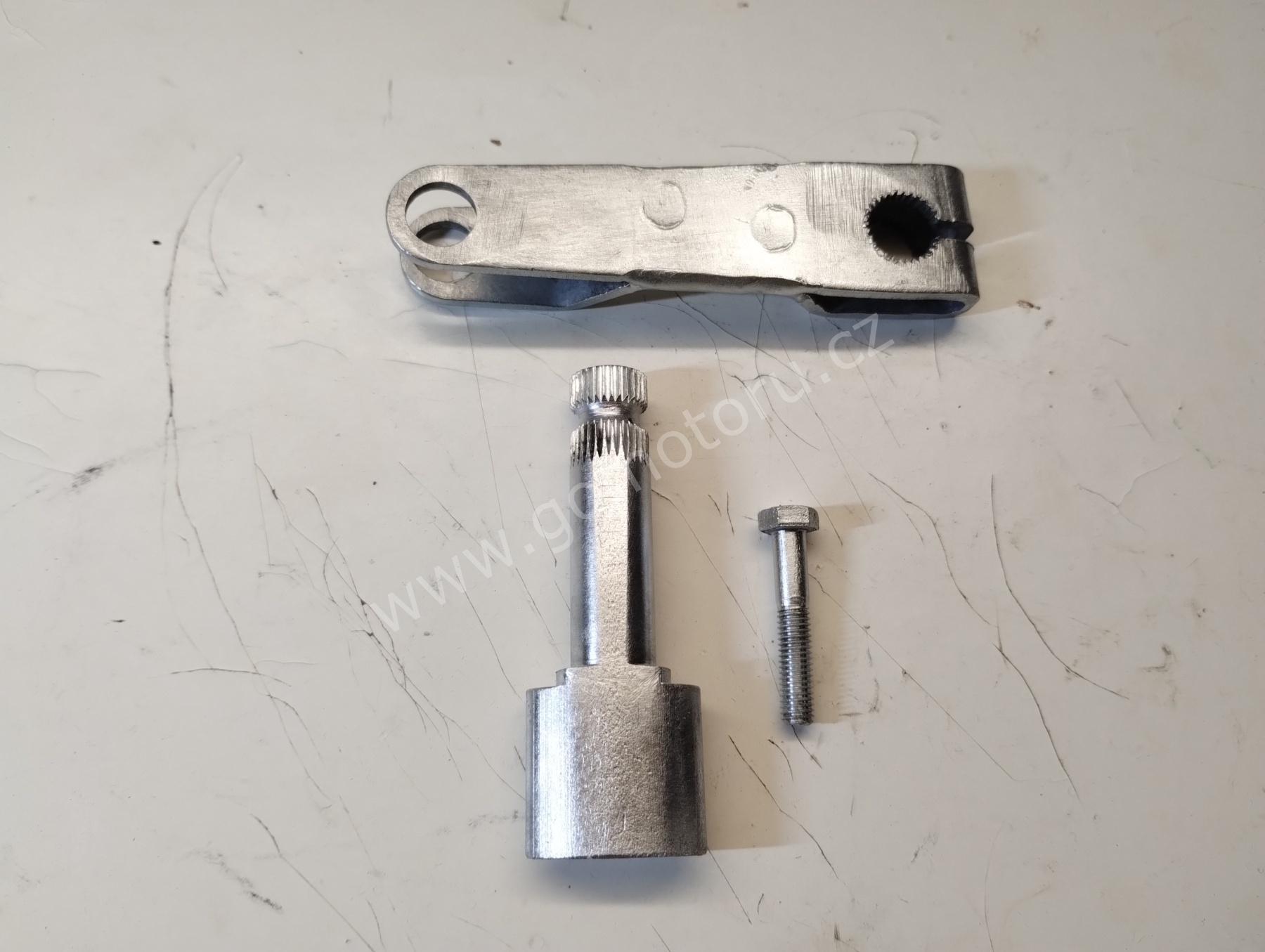 Jawa 90 typ 31 Roadster z roku 1969 - Zinkování dílů zadní části 1 Jawa 90 typ 31 Roadster z roku 1969 - Zinkování dílů zadní části 1