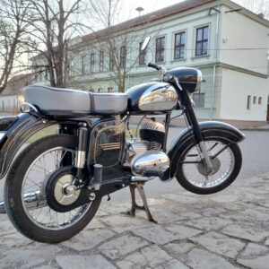 ČZ 125 typ 453 z roku 1961 - První projížďka 2026 13