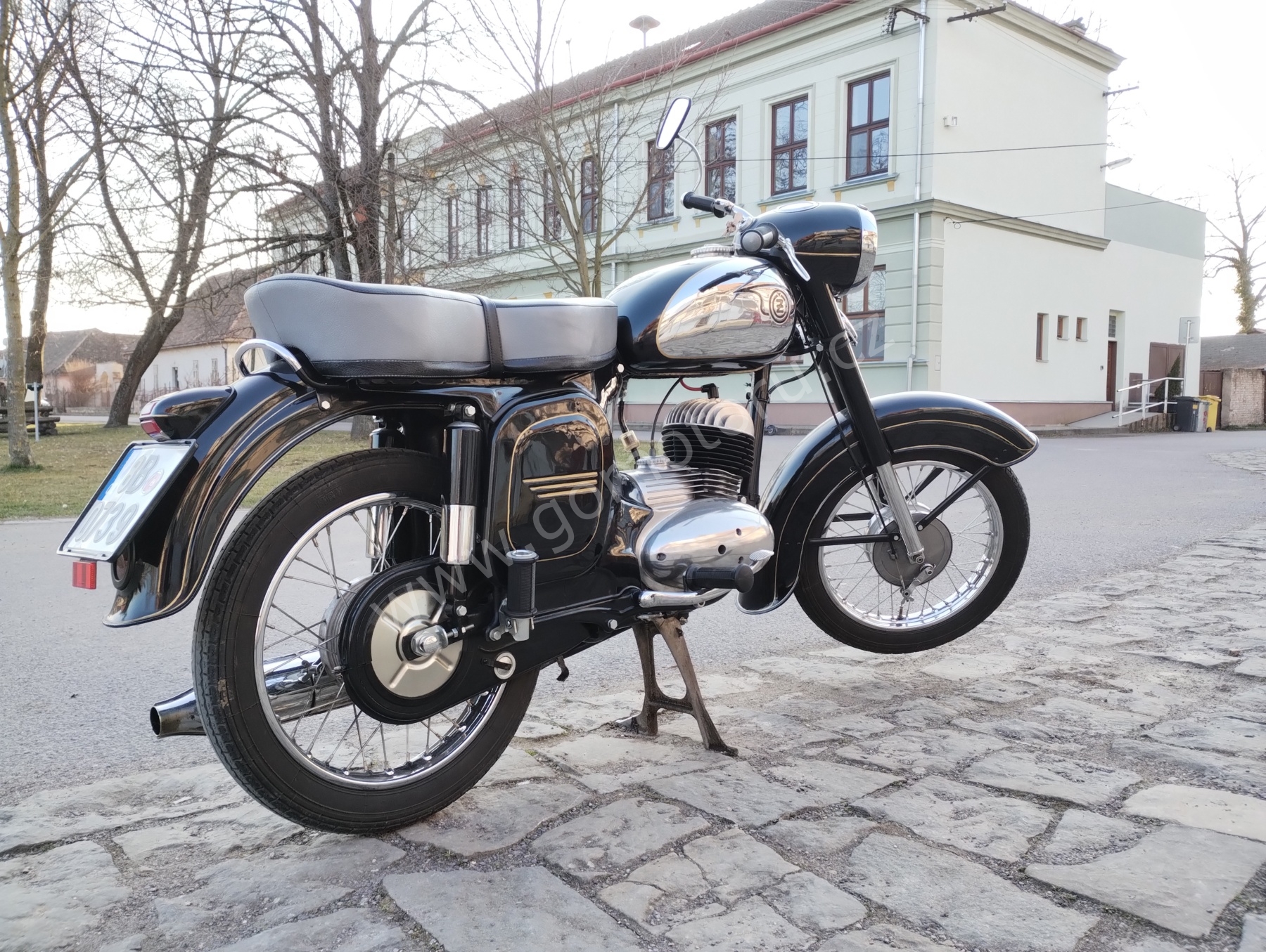 ČZ 125 typ 453 z roku 1961 - První projížďka 2026 1