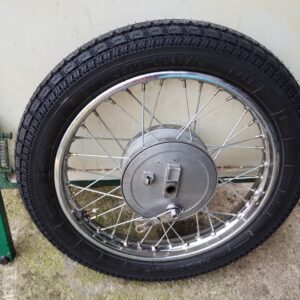 ČZ 125 typ 453 z roku 1961 - Montáž předního kola 04