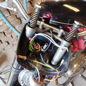 ČZ 125 typ 453 z roku 1961 - Výměna oleje v přední vidlici 02
